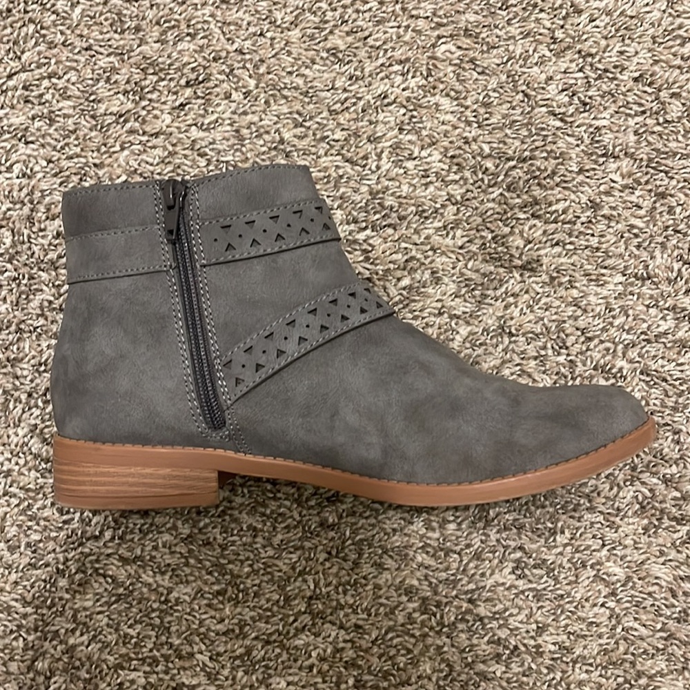 Booties - Picture 2 of 4